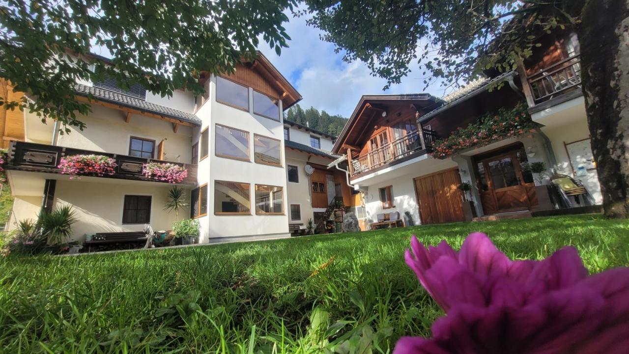 Knaller Der Reiterbauernhof Reisach 外观 照片