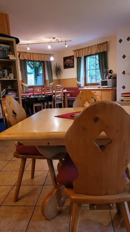 Knaller Der Reiterbauernhof Reisach 外观 照片