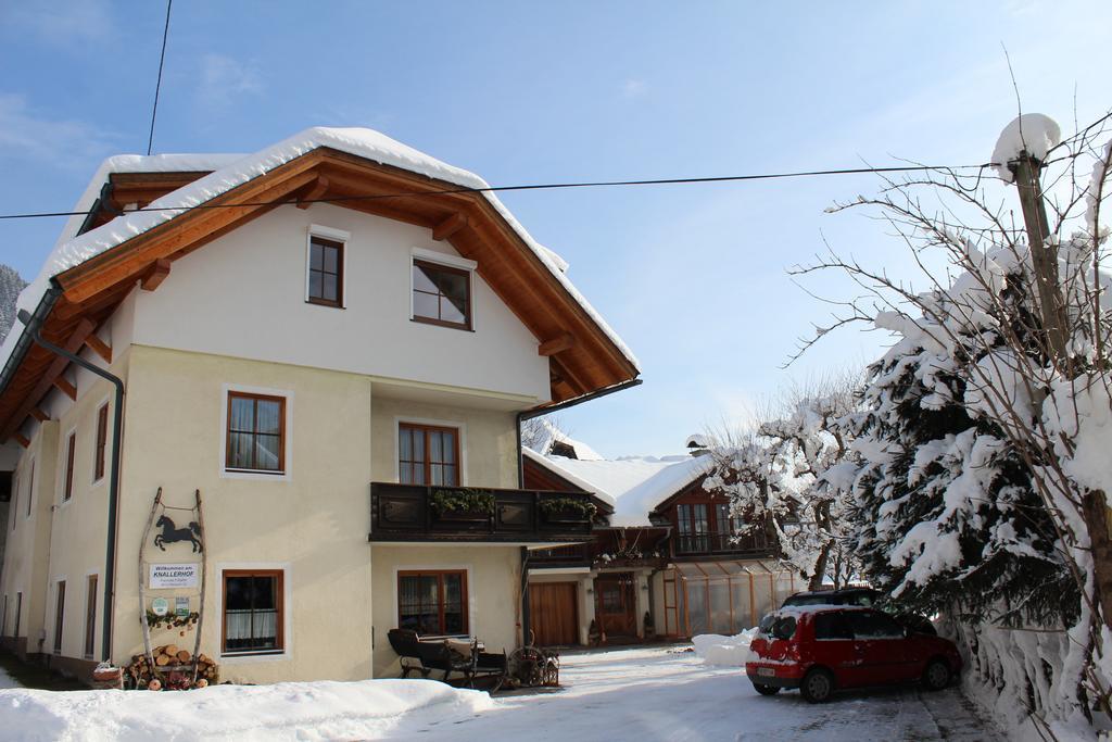 Knaller Der Reiterbauernhof Reisach 外观 照片